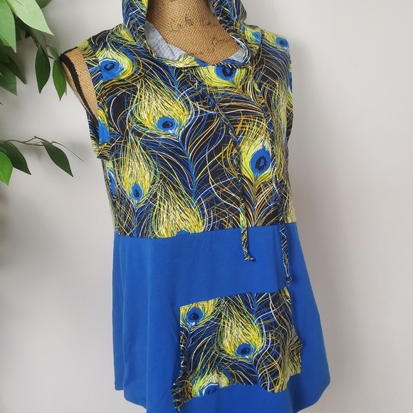 Lularoe Peacock Print Hooded Tank Top Blue Yellow Womens Small - Picture 2 of 7